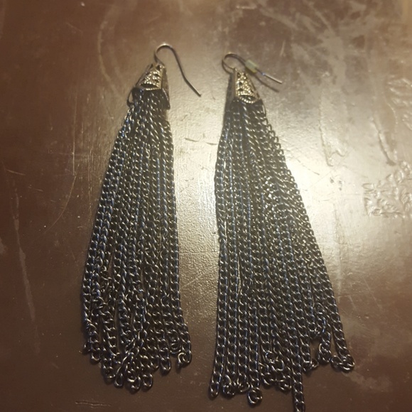 Jewelry - 3/$11 Pewter fringe duster chandelier earrings